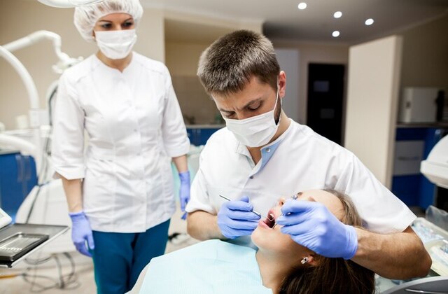 Les avantages méconnus des techniques dentaires utilisées par les dentistes hongrois